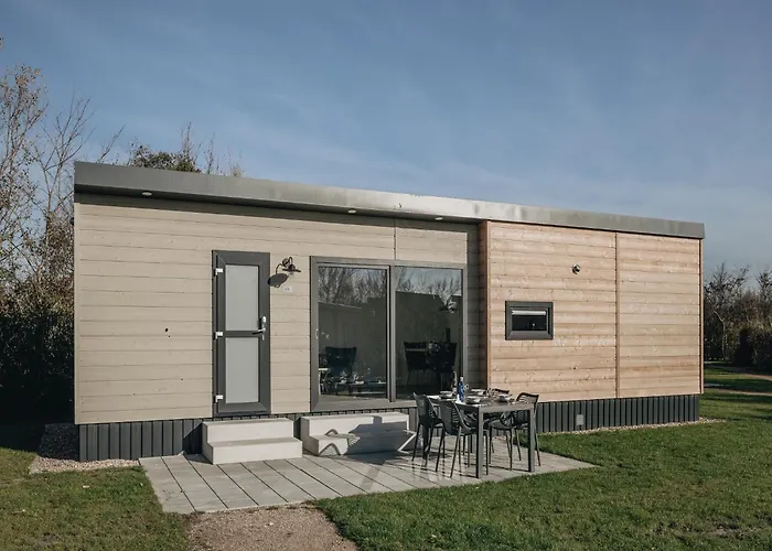 Modern Chalet With Dish Washer, 1 Km From Domburg