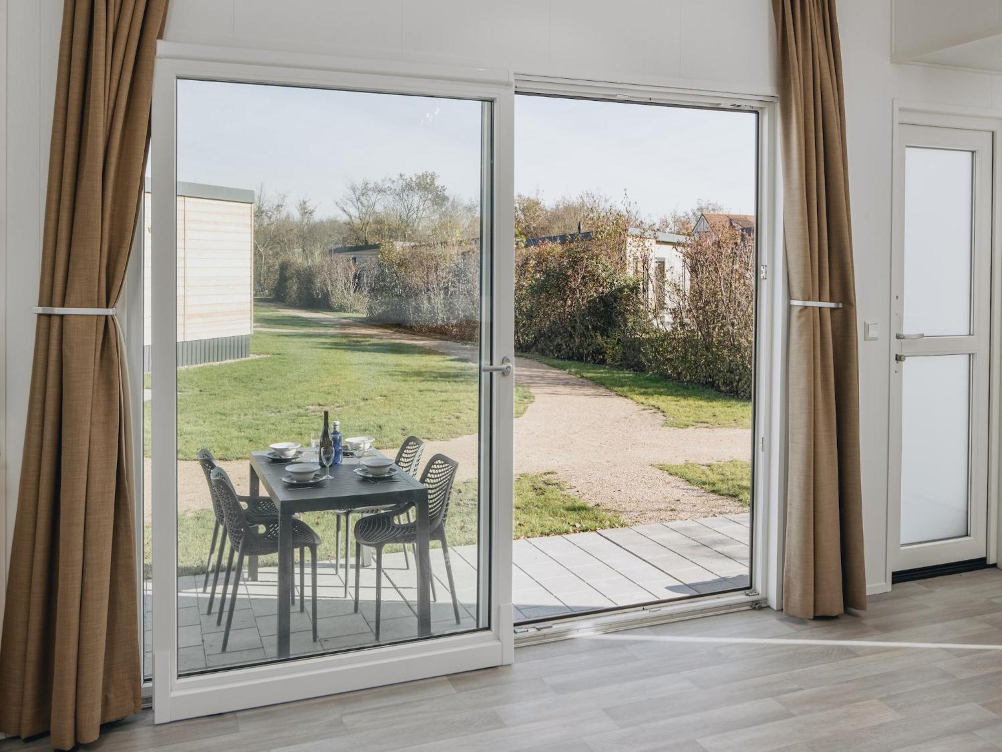 Modern With Dish Washer, 1 Km From Domburg